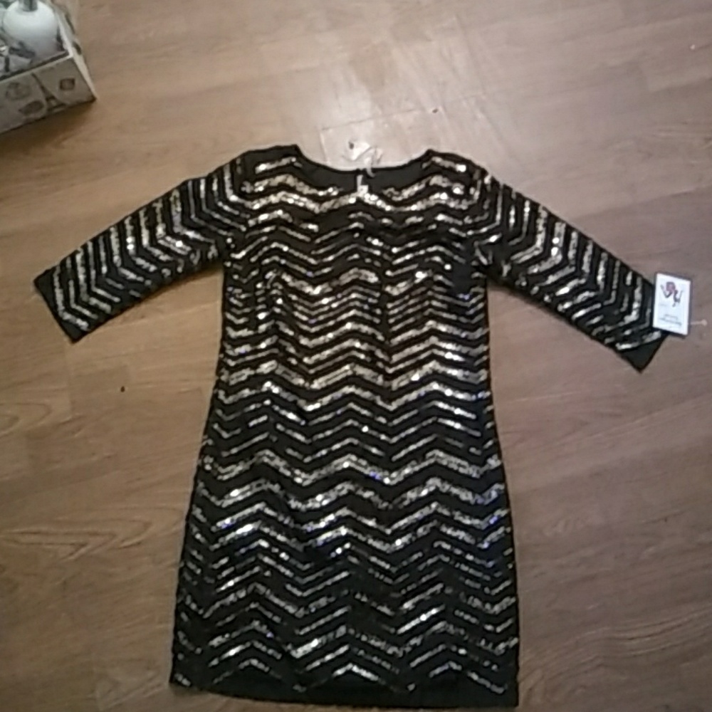 Black and gold sequins shirt or dress